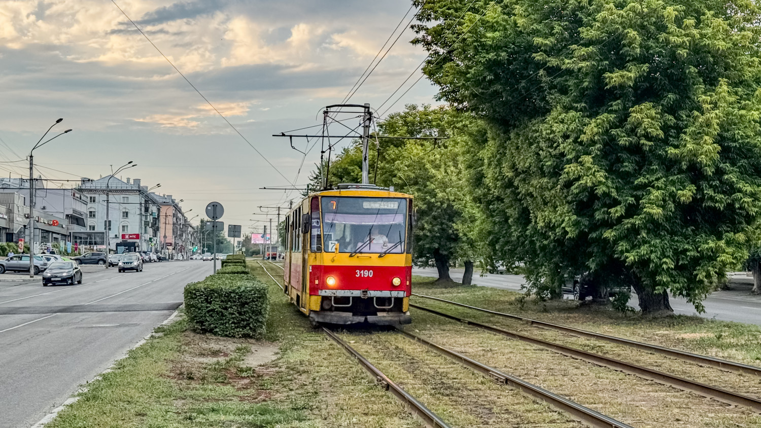 Фото