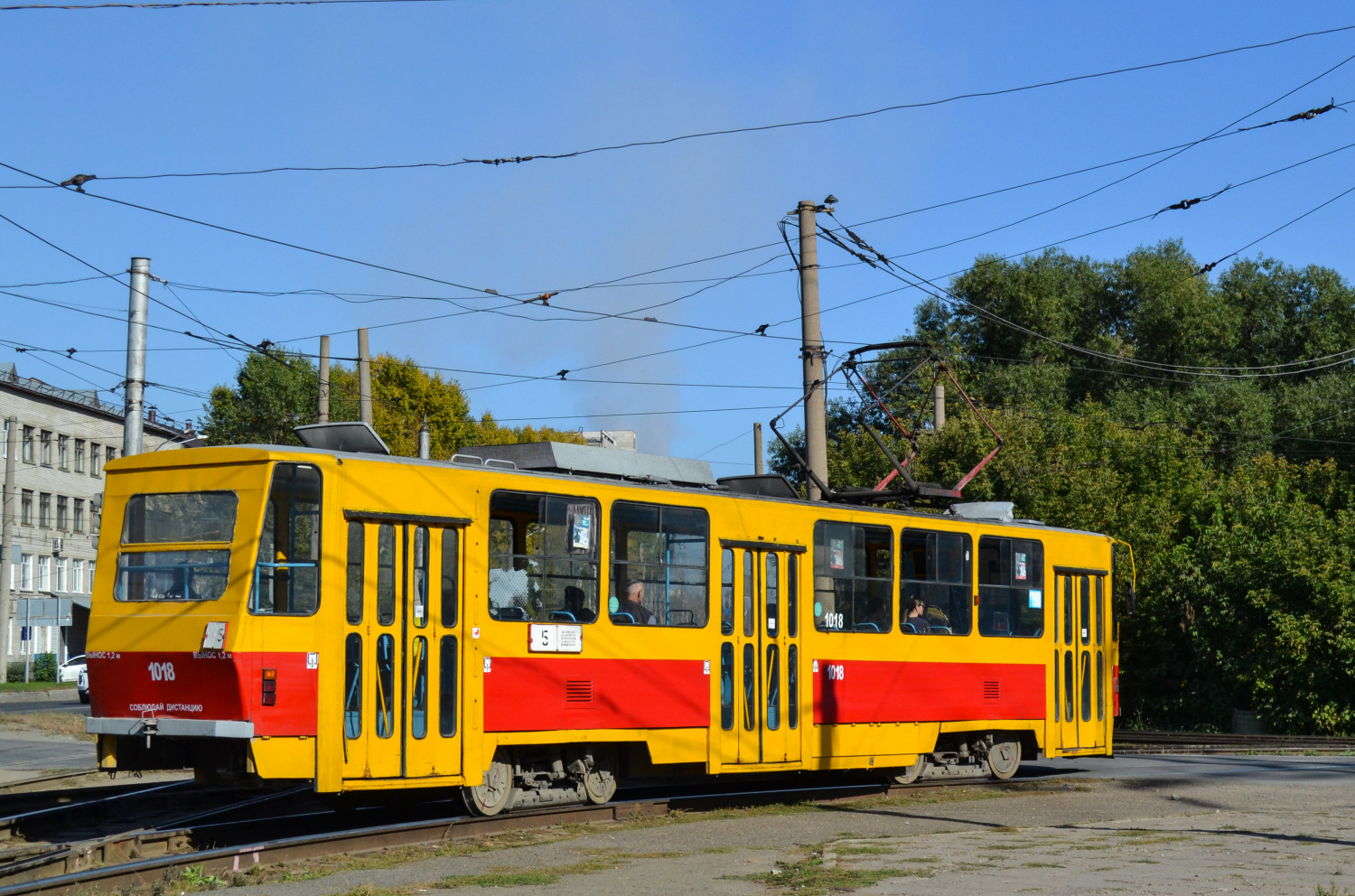 Фото